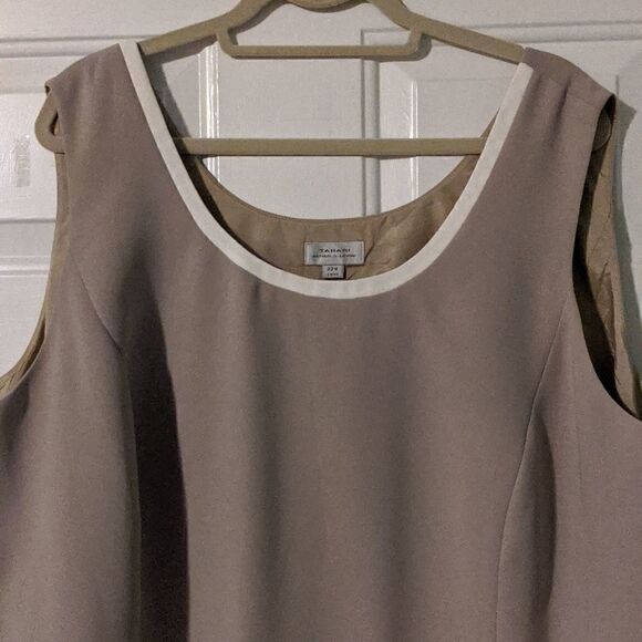 Tahari Arthur S Levine 22W sleeveless tank shell under garment beautiful holiday - Picture 3 of 8